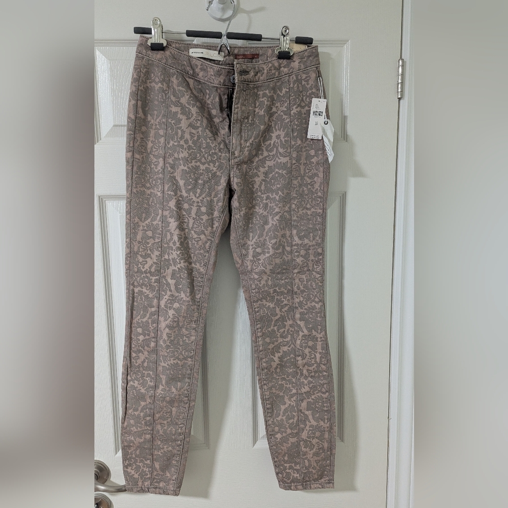 🧡 28 🧡 NWT Anthro Pants Flocked High Rise Thick Leggings Floral Neutral​
